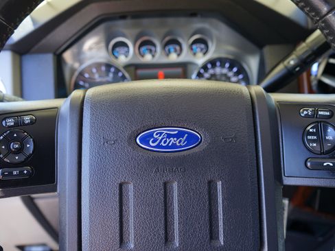 Used 2013 Ford F250 Lariat AWD/4WD image 16