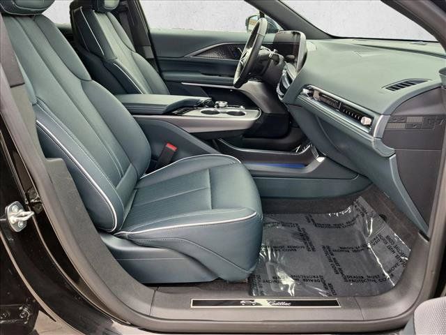 Used 2025 Cadillac Lyriq Luxury w/ Nappa Leather Package RWD image 21