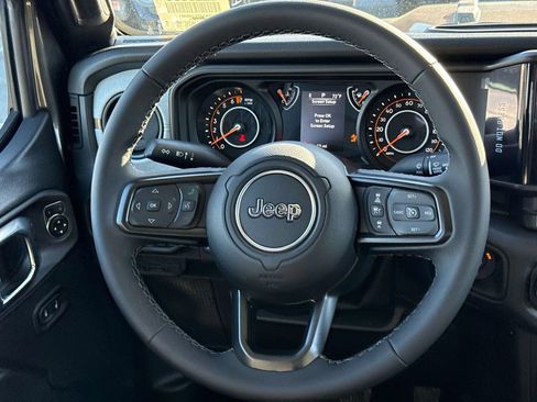 New 2026 Jeep Gladiator Sport AWD/4WD image 12