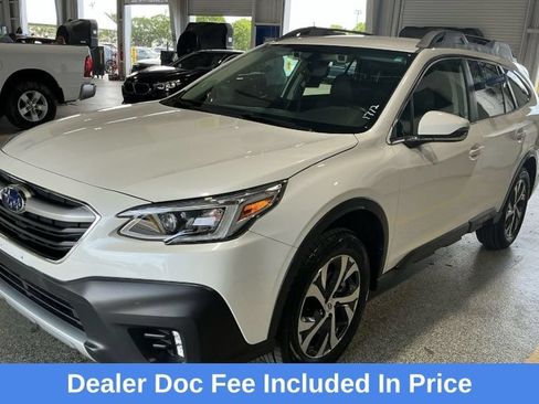 Used 2021 Subaru Outback Limited AWD/4WD image 1