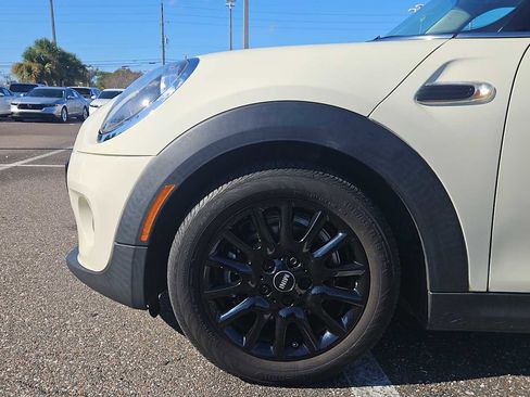 Used 2019 MINI Cooper 2-Door Hardtop image 19