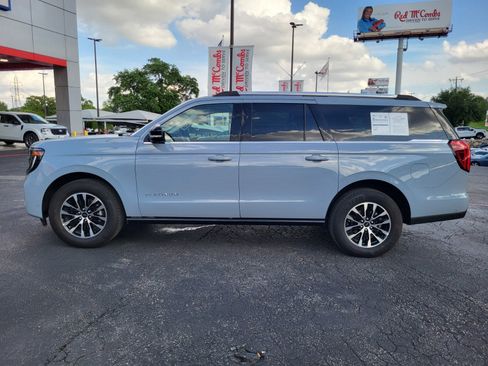 Certified 2025 Ford Expedition Max Platinum AWD/4WD image 7