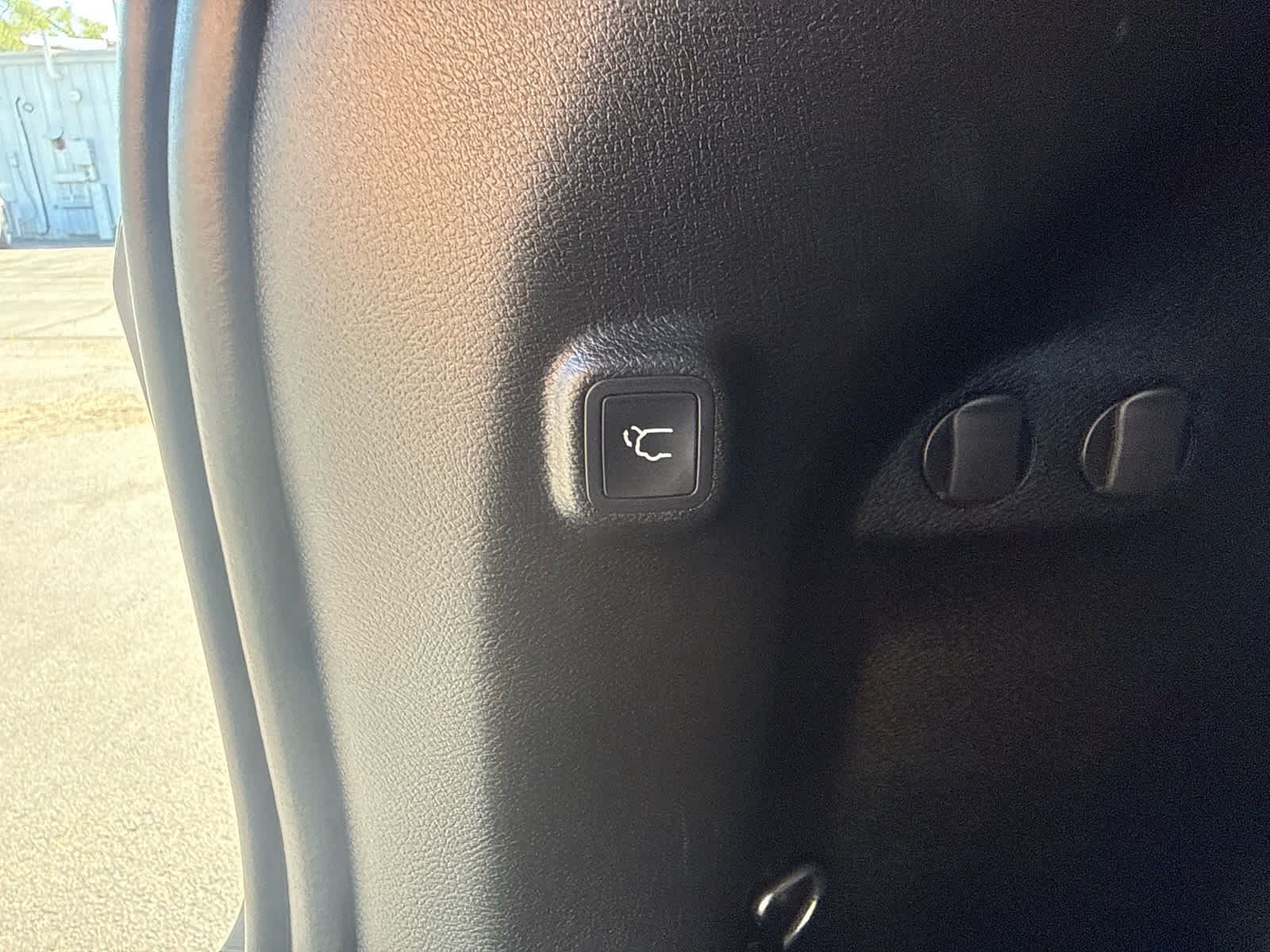 Used 2023 Jeep Cherokee Altitude Lux AWD/4WD image 16