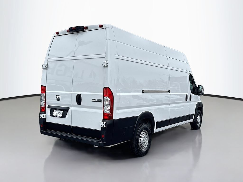 Used 2024 RAM ProMaster 3500 FWD image 7