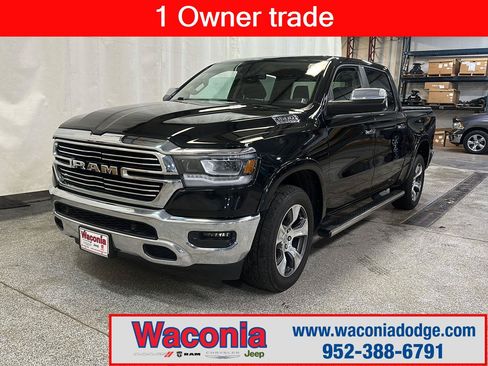 Used 2019 RAM 1500 Laramie AWD/4WD image 1