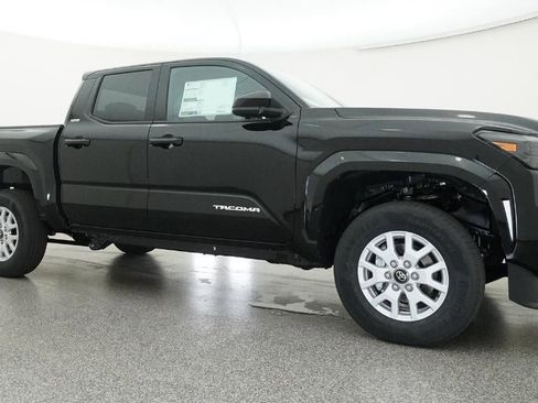New 2026 Toyota Tacoma SR5 AWD/4WD image 28