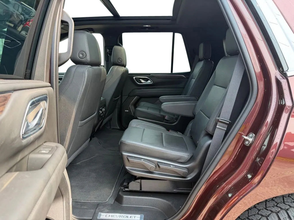 Used 2023 Chevrolet Tahoe LT AWD/4WD image 28
