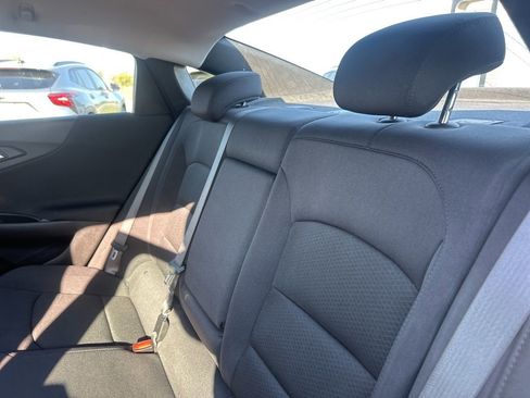 Used 2025 Chevrolet Malibu LT image 43