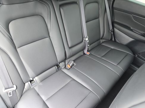 Used 2025 Nissan Murano SV AWD/4WD image 25