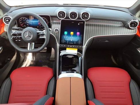 New 2026 Mercedes-Benz GLC 300 GLC 300 image 4