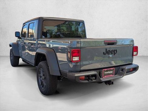 New 2026 Jeep Gladiator Sport AWD/4WD image 8