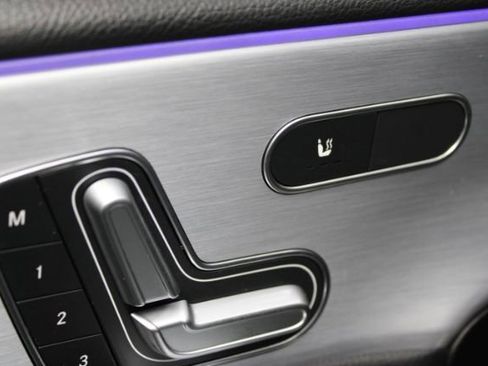 Used 2019 Mercedes-Benz A 220 4MATIC image 14