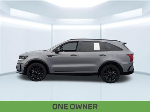 Used 2023 Kia Sorento SX FWD image 2