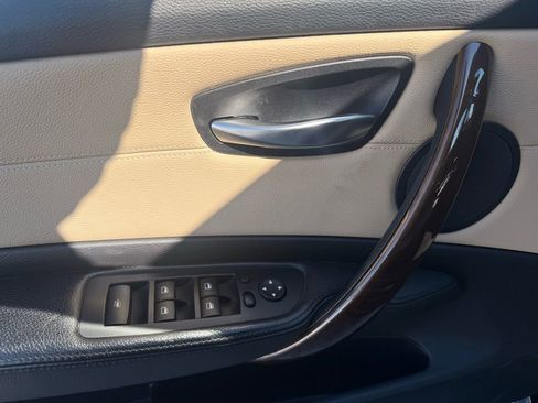 Used 2013 BMW 135i image 15