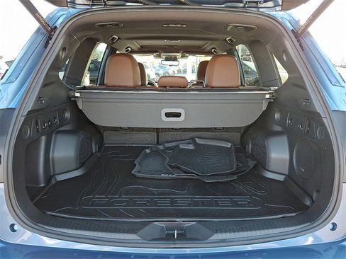 Used 2025 Subaru Forester Touring image 33