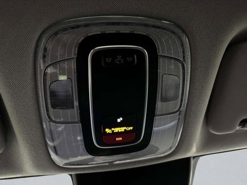 Used 2024 Hyundai Elantra SEL image 35