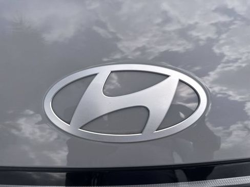 Used 2025 Hyundai Kona SEL FWD image 10