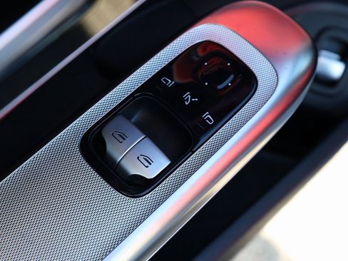 Used 2024 Mercedes-Benz CLE 300 4MATIC Coupe image 12