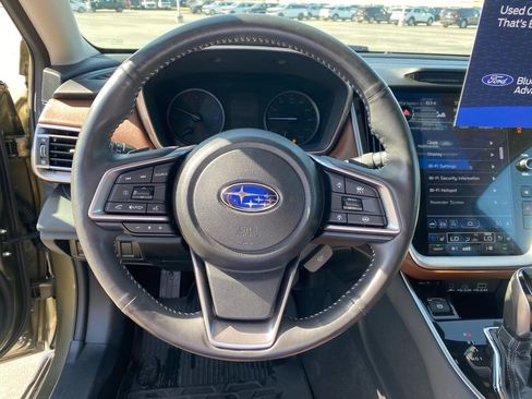 Used 2025 Subaru Outback Touring XT image 18