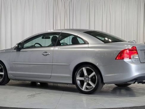 Used 2011 Volvo C70 T5 FWD image 7