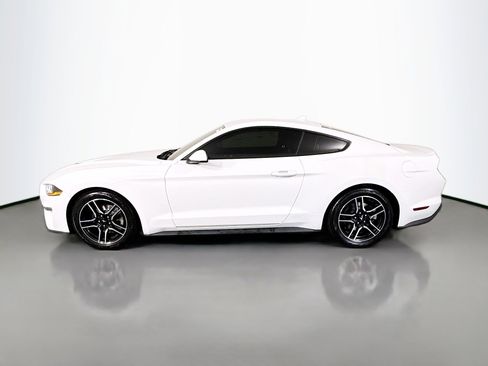 Used 2022 Ford Mustang Premium RWD image 6