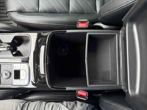 Certified 2025 Kia Telluride EX X-Line AWD/4WD image 18
