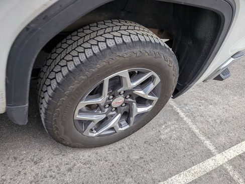 Certified 2024 GMC Sierra 1500 SLT w/ SLT Premium Plus Package image 5