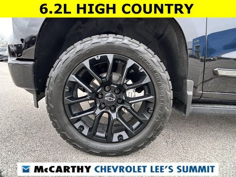 Certified 2025 Chevrolet Silverado 1500 High Country w/ Midnight Edition image 14