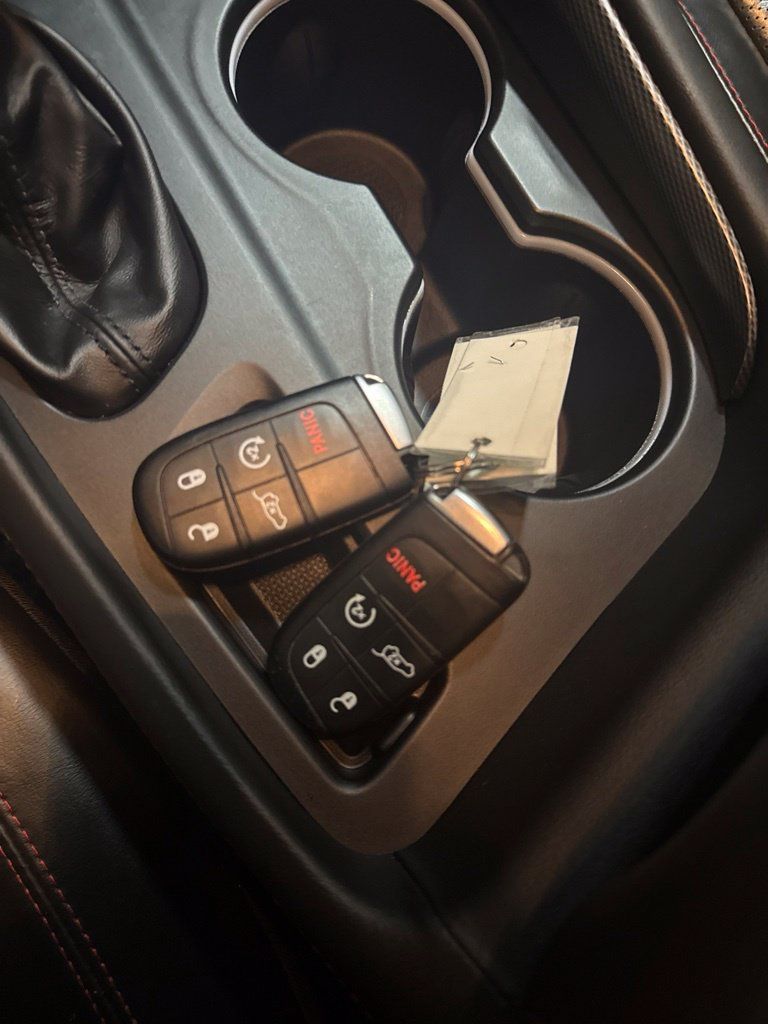 Used 2023 Dodge Durango GT AWD/4WD image 10