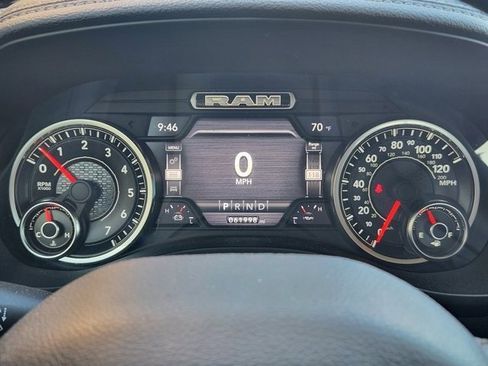 Used 2019 RAM 1500 Laramie image 14