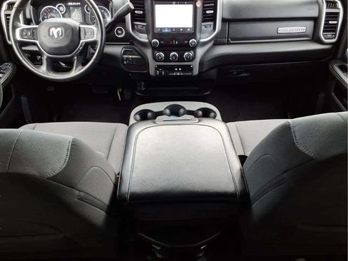 Used 2024 RAM 2500 Big Horn AWD/4WD image 10