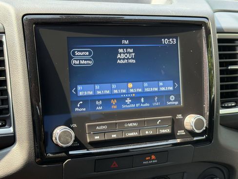 Used 2023 Nissan Frontier SV w/ Technology Package RWD image 20