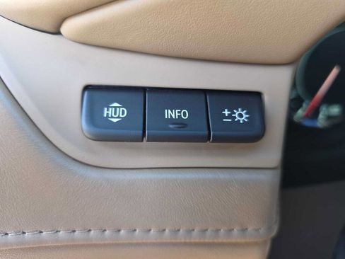 Used 2019 Cadillac Escalade ESV Platinum image 15