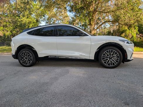 Used 2024 Ford Mustang Mach-E Premium image 8