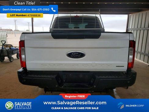 Used 2017 Ford F250 XL w/ Power Equipment Group AWD/4WD image 8