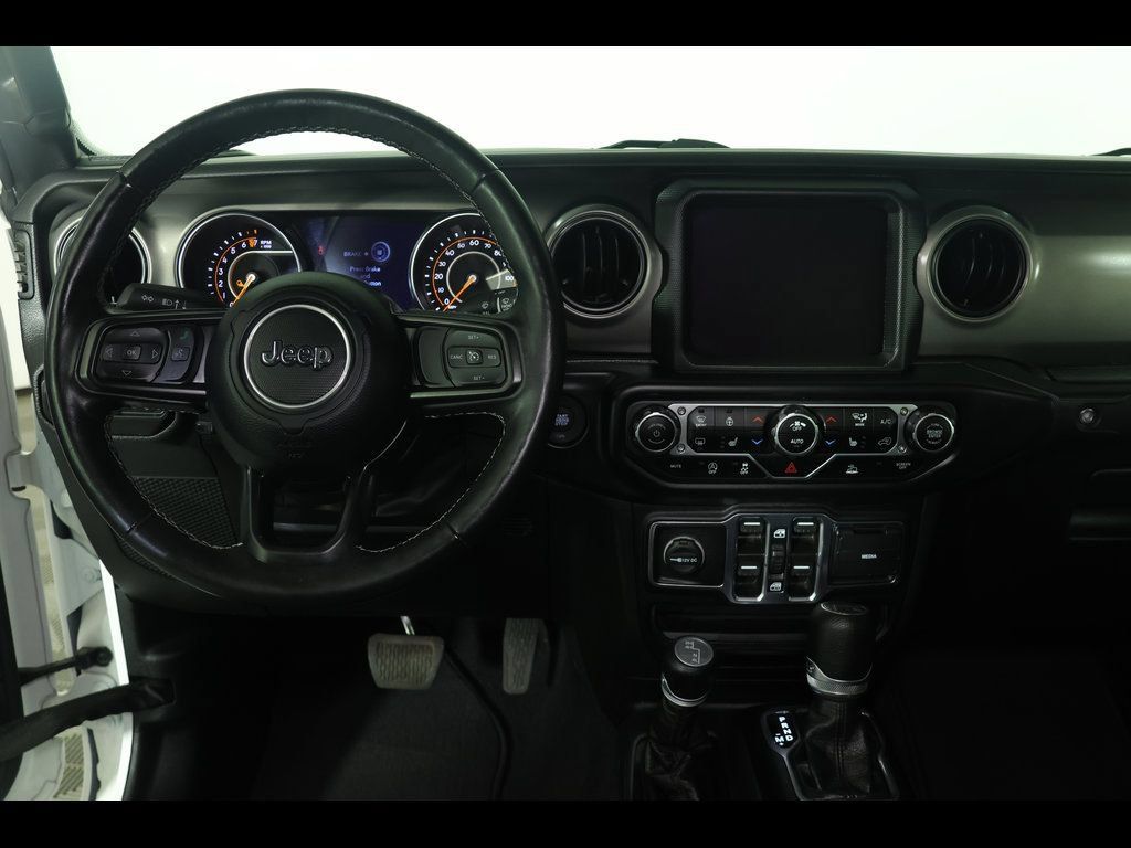 Used 2023 Jeep Gladiator Sport AWD/4WD image 13