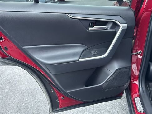 Used 2024 Toyota RAV4 XLE Premium FWD image 18