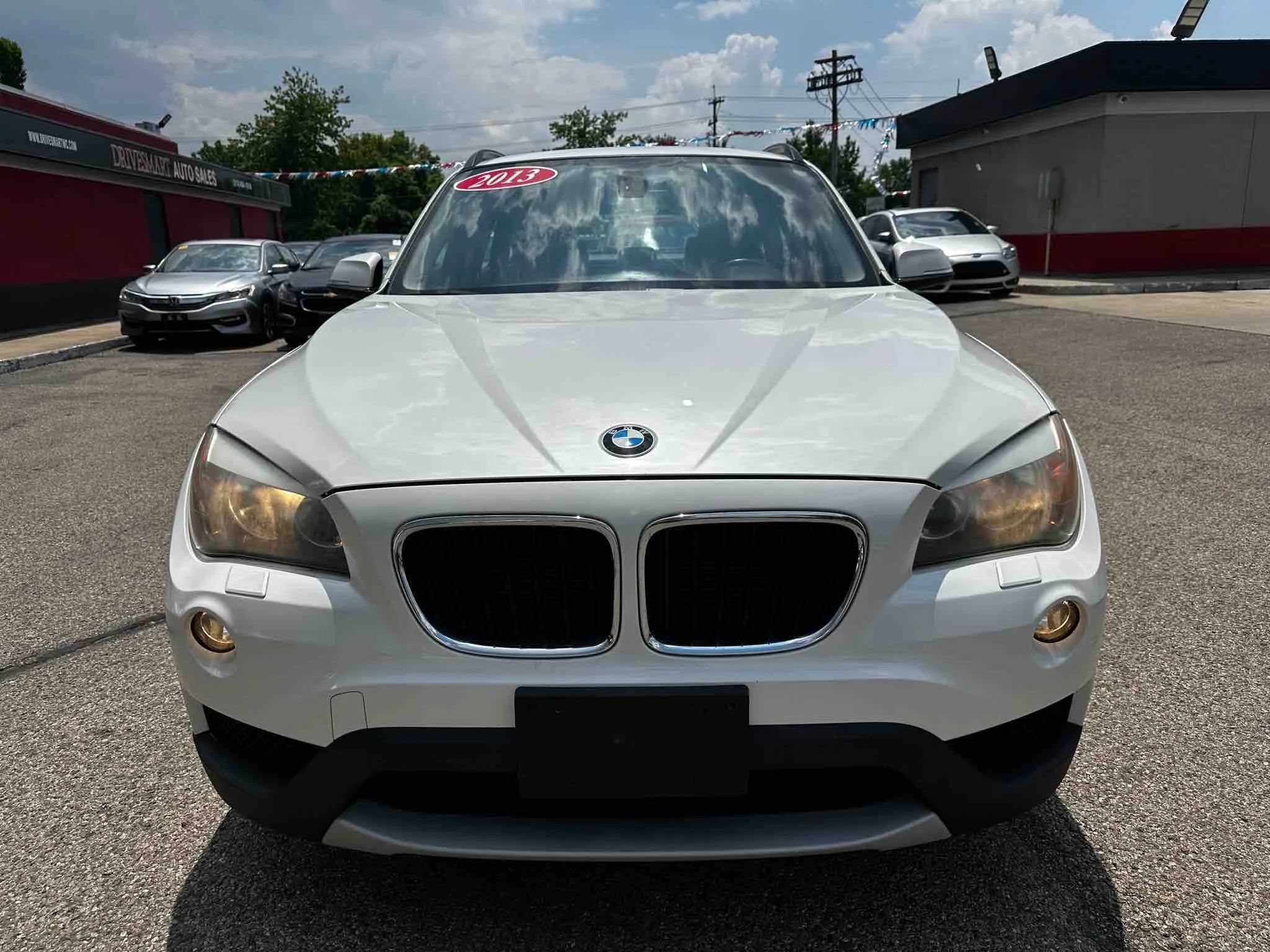 Used 2013 BMW X1 xDrive28i AWD/4WD image 3