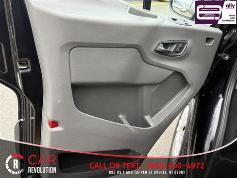 Used 2021 Ford Transit 350 XLT image 31