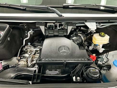 New 2025 Mercedes-Benz Sprinter 2500 image 28