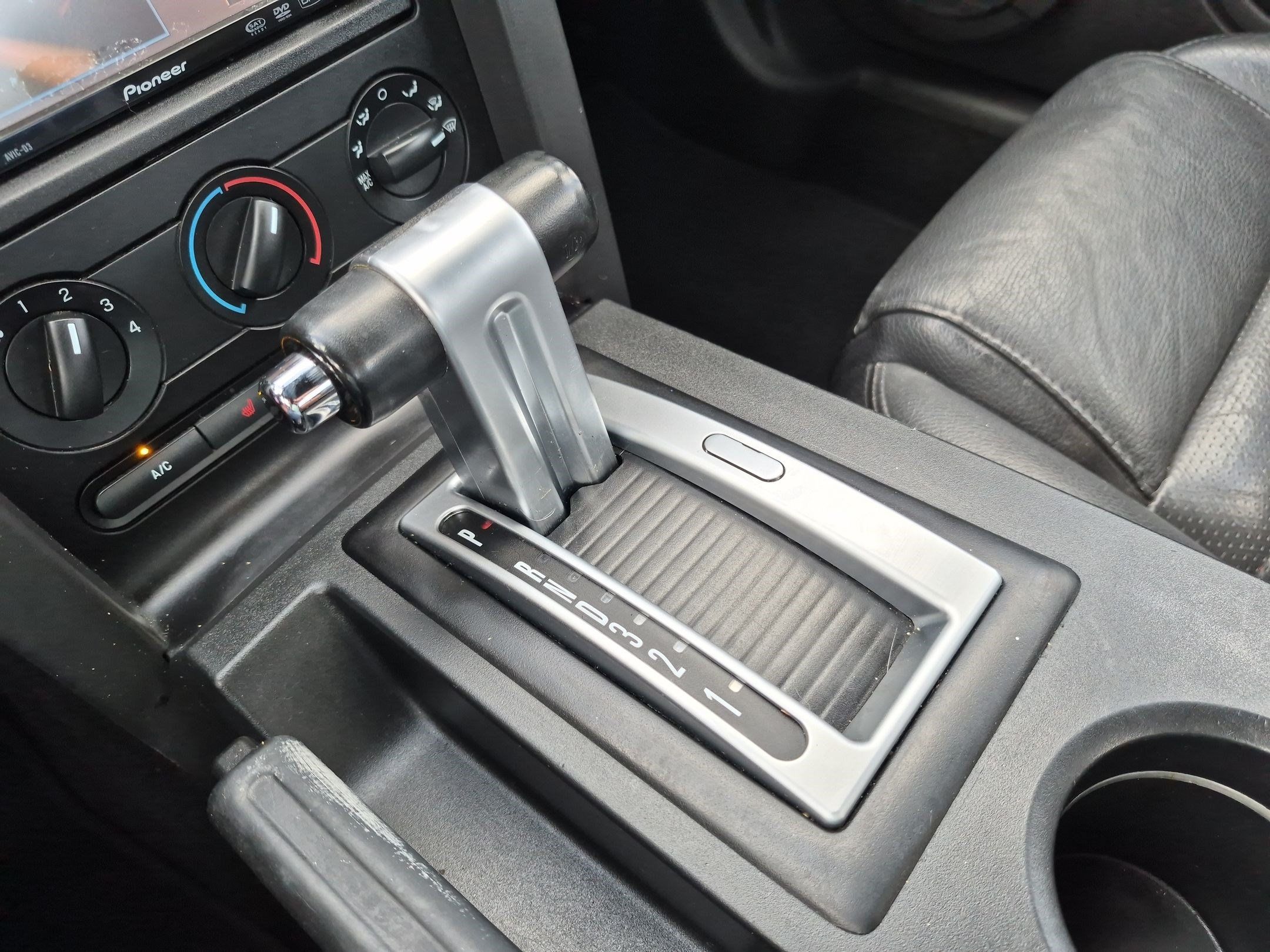 Used 2008 Ford Mustang GT Premium RWD image 25
