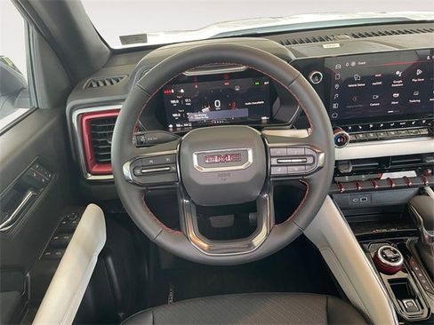 New 2025 GMC Canyon AT4 w/ AT4X Package image 12