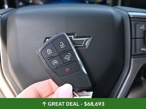 Used 2024 Chevrolet Silverado 2500 ZR2 w/ Technology Package AWD/4WD image 38