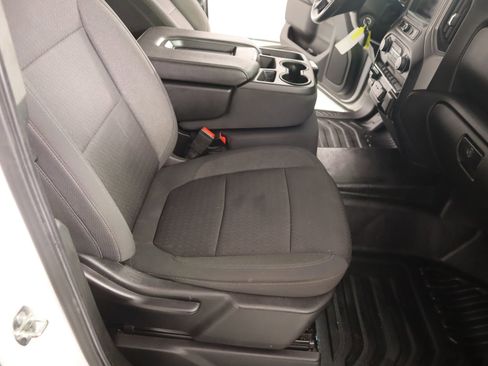 Used 2022 Chevrolet Silverado 2500 W/T w/ WT Fleet Convenience Package image 12