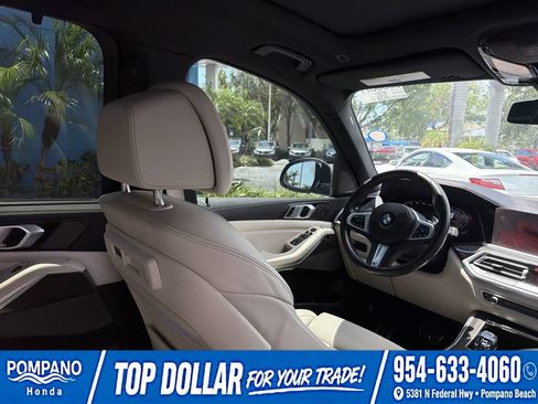 Used 2021 BMW X5 M50i w/ Executive Package AWD/4WD image 20