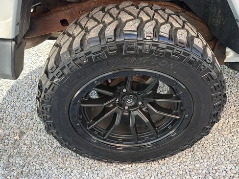 Used 2012 Jeep Wrangler Unlimited Sahara w/ Connectivity Group image 6