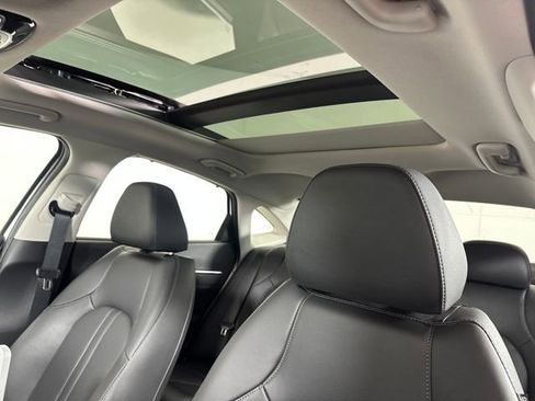 Used 2023 Hyundai Sonata Limited w/ Cargo Package image 12