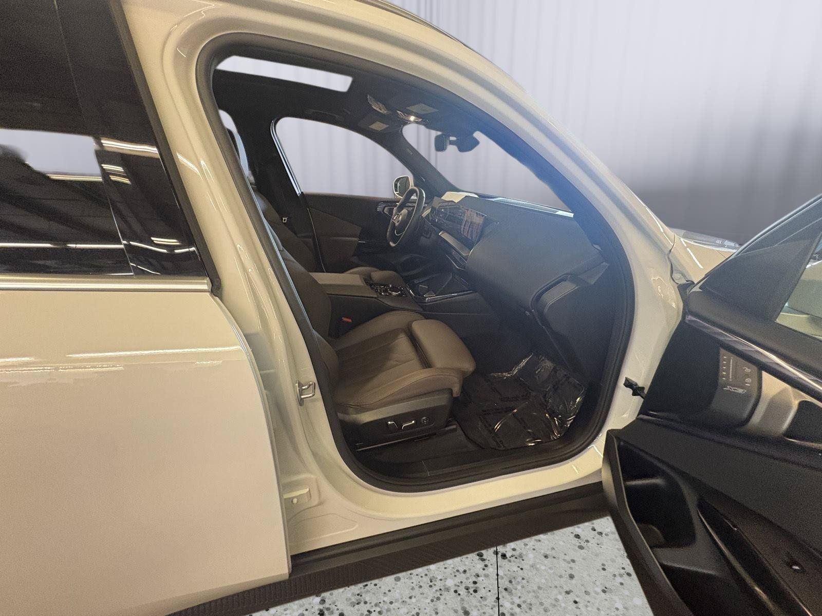 Used 2026 BMW X3 xDrive30i AWD/4WD image 15