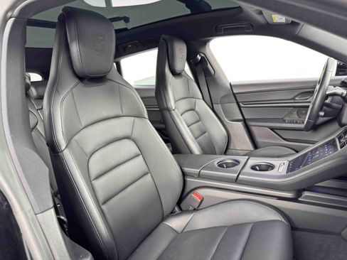 Used 2023 Porsche Taycan 4 Cross Turismo w/ Premium Package image 38