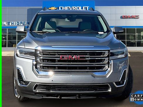 Used 2023 GMC Acadia SLT image 1